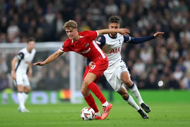 Roma Monitoring AZ Alkmaar Playmaker Sven Mijnans