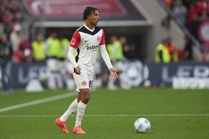 Roma monitoring Jean-Mattéo Bahoya as alternative attacking target