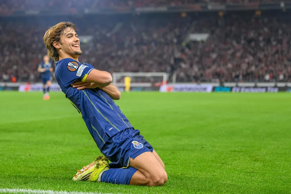 Filippo Biafora: Roma and Porto reach agreement in principle for Rodrigo Mora