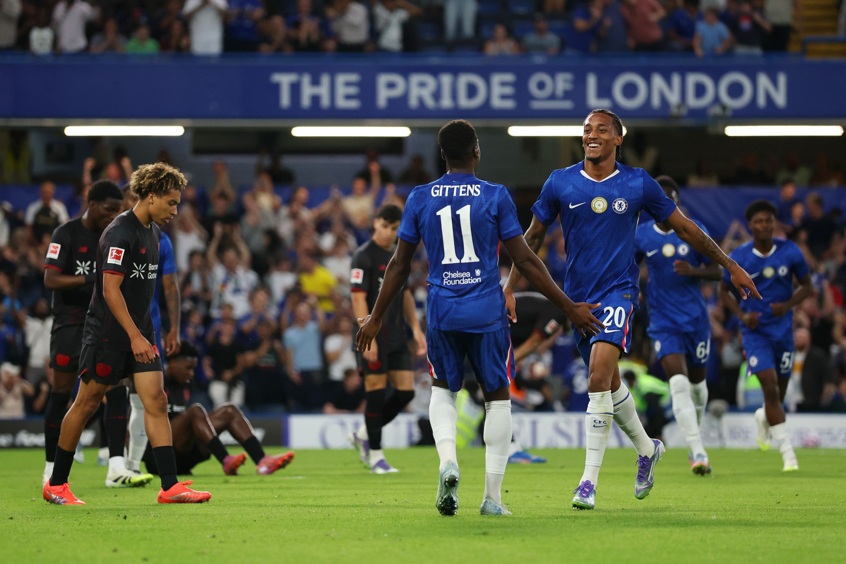 Roma transfer roundup: Gittens push and Oosterwolde arrival