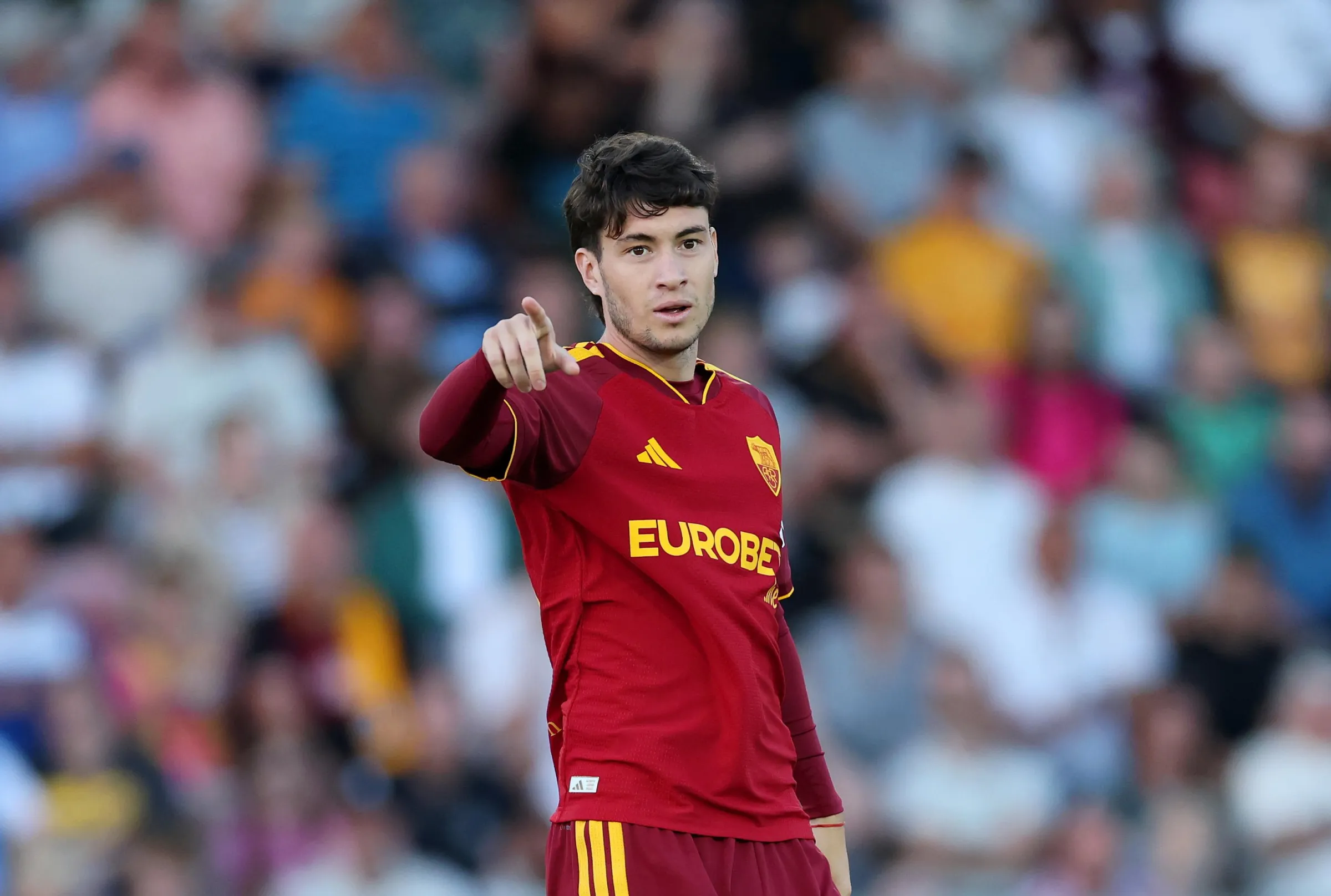Nicolò Schira: Matias Soulé could leave Roma amid AC Milan interest
