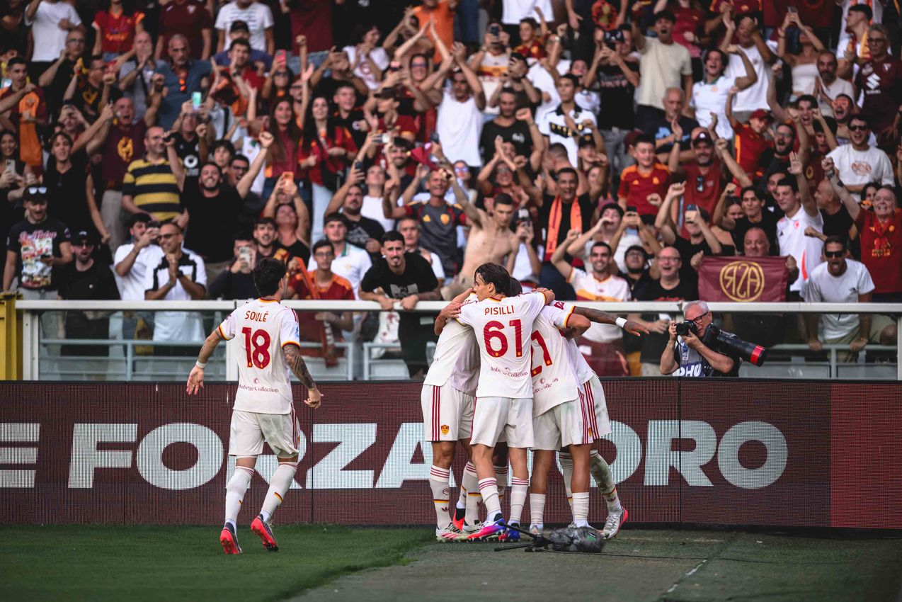 Donyell Malen celebrates scoring for Roma during the 2-0 victory over Torino