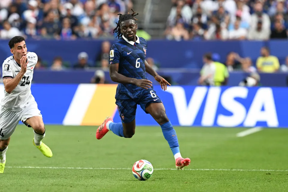 Manu Koné Impresses Zinedine Zidane in France Victory Over Turkey