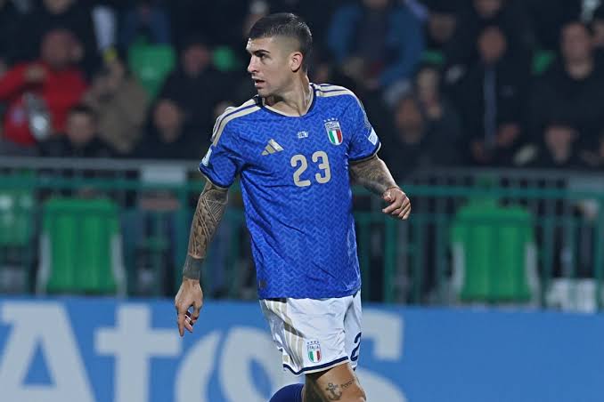 Gianluca Mancini playing for Italy at the Stadio Olimpico