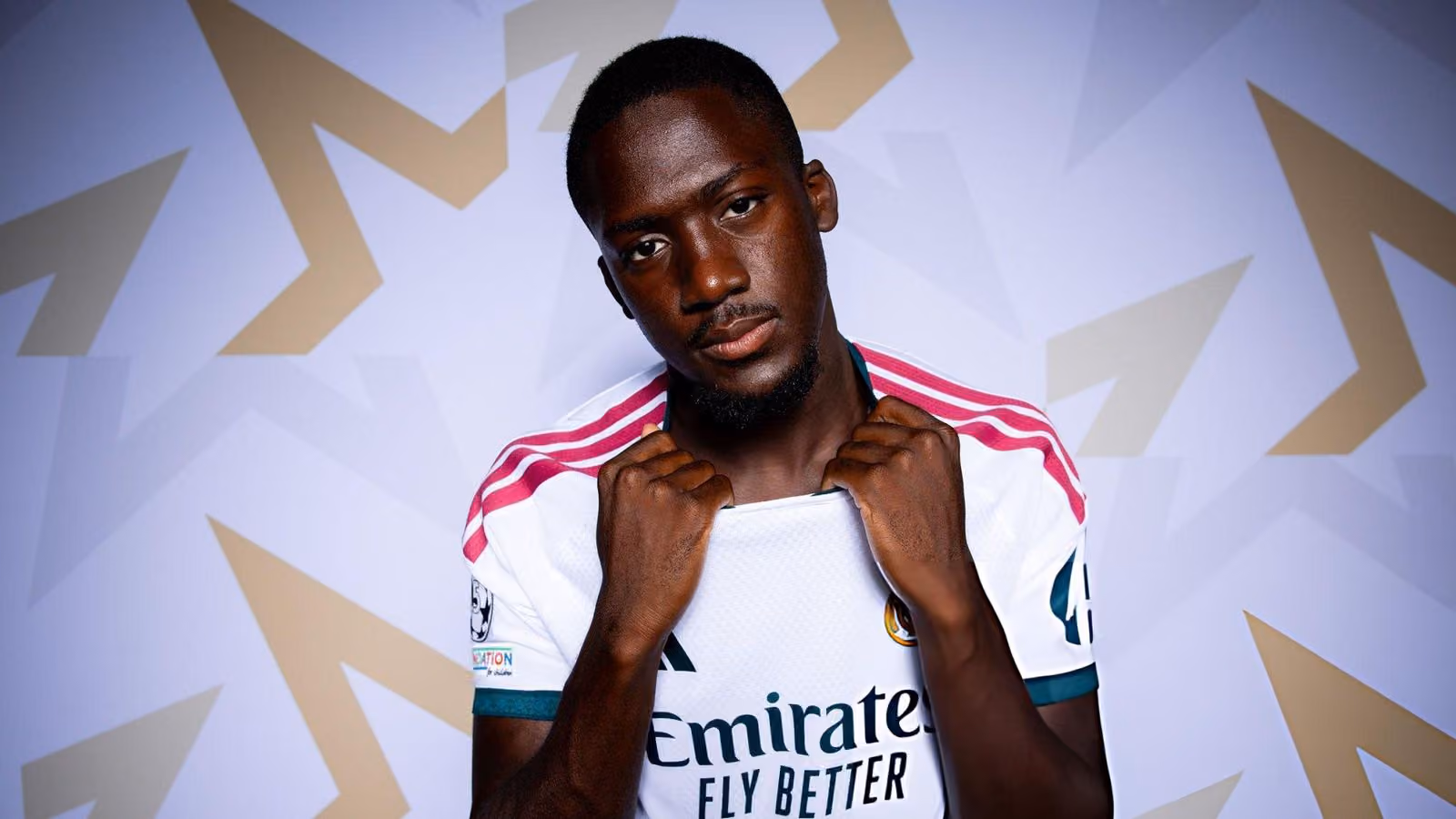 Ibrahima Konaté in Serious Doubt for Roma vs Real Madrid After Knee Injury