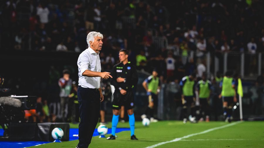 Roma coach Gian Piero Gasperini speaking at the Festival dello Sport in Trento